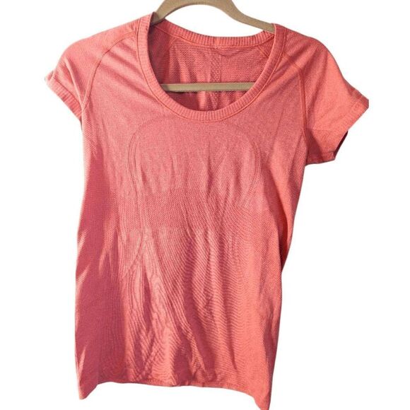 LULULEMON ATHLETICA Swiftly Tech Short Sleeve Scoop in Heathered Alarming Size 8 - Picture 5 of 6